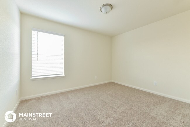Building Photo - 27053 Leonardo Dr