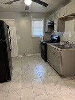 Building Photo - 6486 Raymond Dr