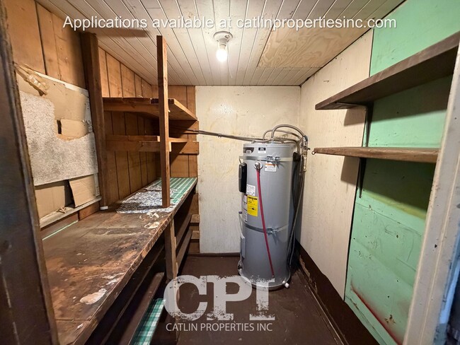 Building Photo - 1213 Ross Ave