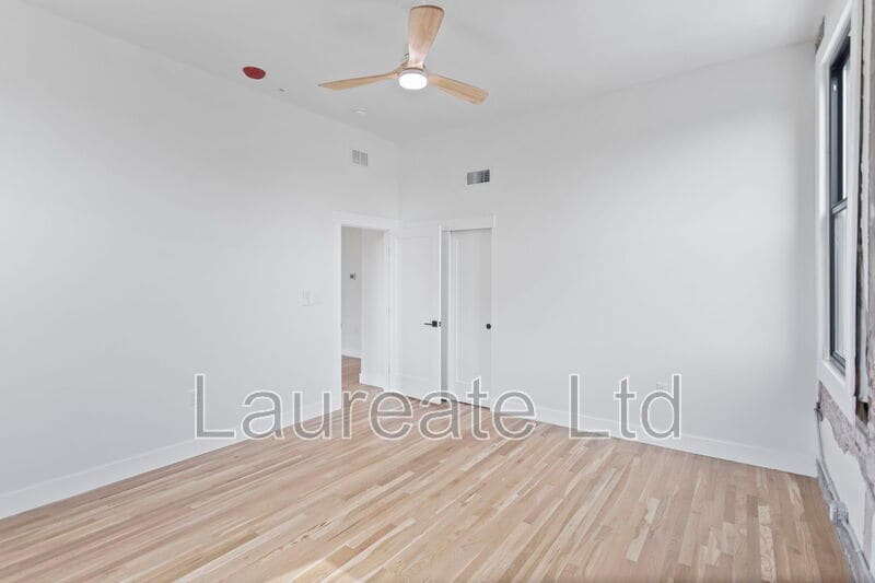 Building Photo - 1736 E 31st Ave