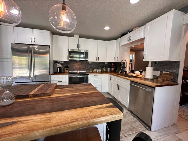 Building Photo - 4332 145th Ave N