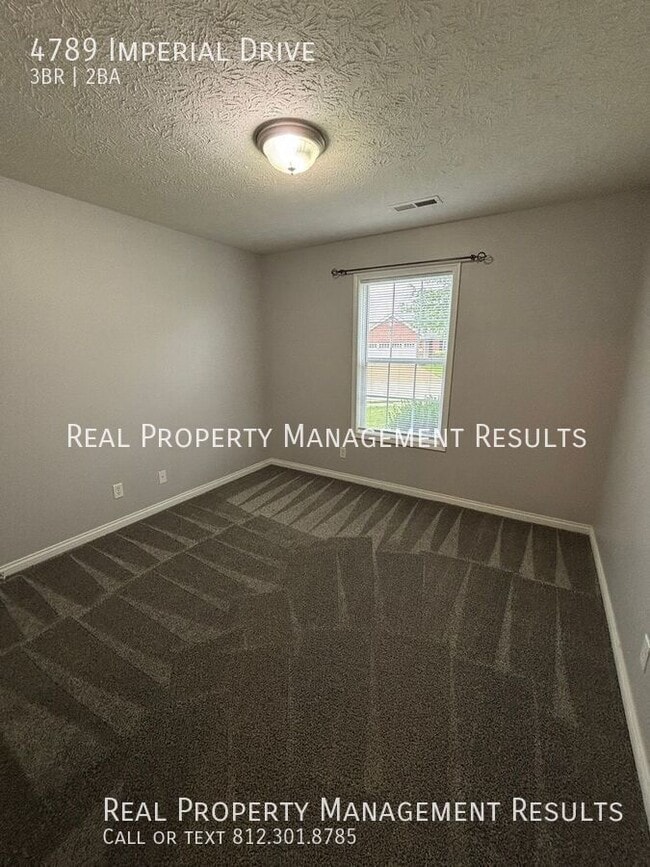 Building Photo - 4789 Imperial Dr