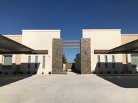 Building Photo - 9 Javalina Ave
