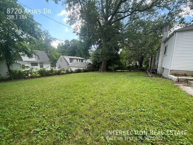 Building Photo - 8720 Akins Dr