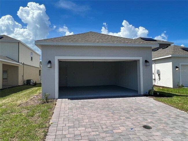 Building Photo - 6348 Sprucepine Ln