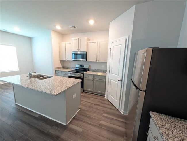 Building Photo - 108 Brexley Dr