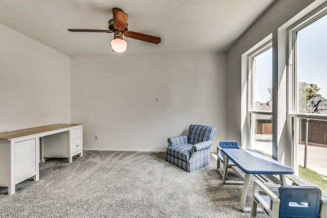 Building Photo - 405 Balboa St