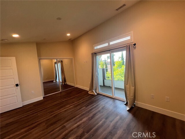 Building Photo - 13804 Cordary Ave