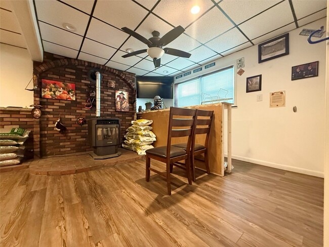 Building Photo - 1124 Foster Valley Rd