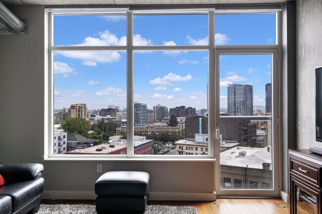 Building Photo - Civic Condominiums - FURNISHED 8th floor s...