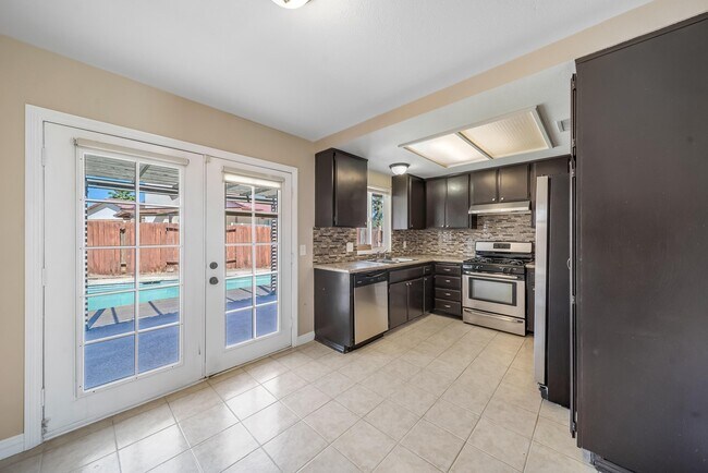 Building Photo - 81402 Palmwood Dr