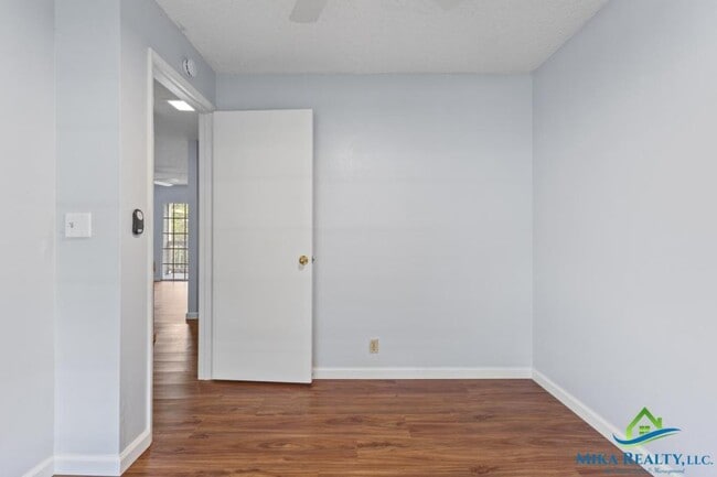 Building Photo - 92-1136 Hame St