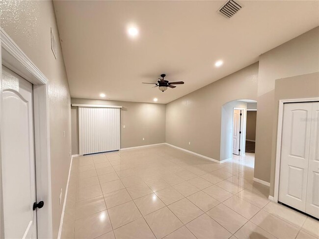 Building Photo - 317 Puffer Ct