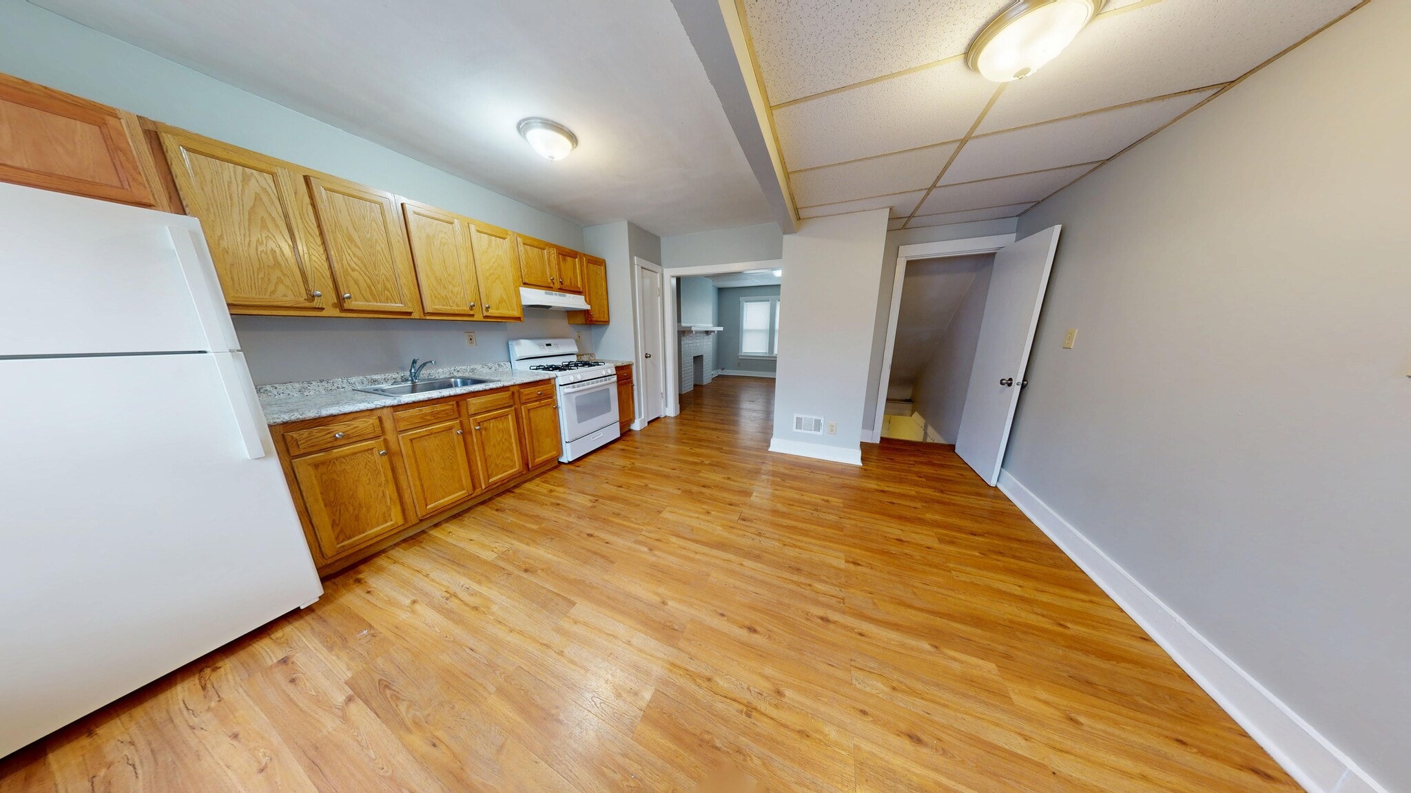 Building Photo - 5406 Columbo St