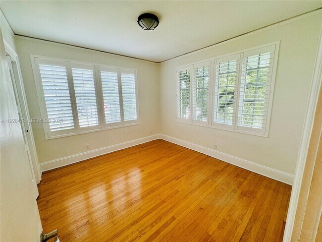 Building Photo - 3224 Biscayne Blvd