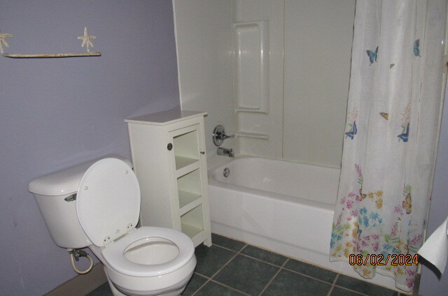 Second Floor Bathroom - 29490 Hawkins Creek Rd