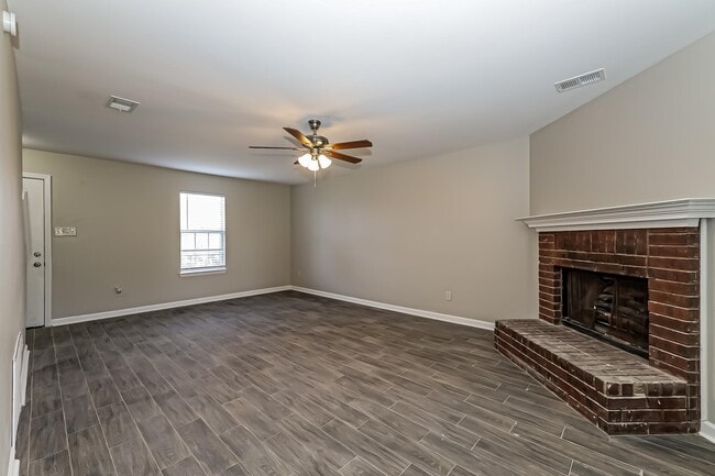 Building Photo - 5377 Ragan Ridge Dr