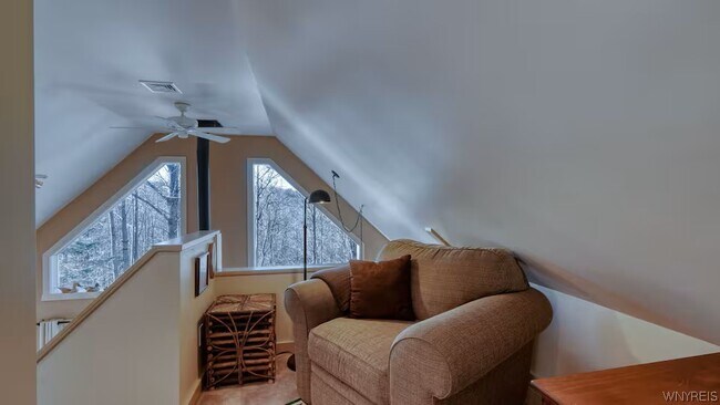 Building Photo - 6284 Dublin Hills Rd