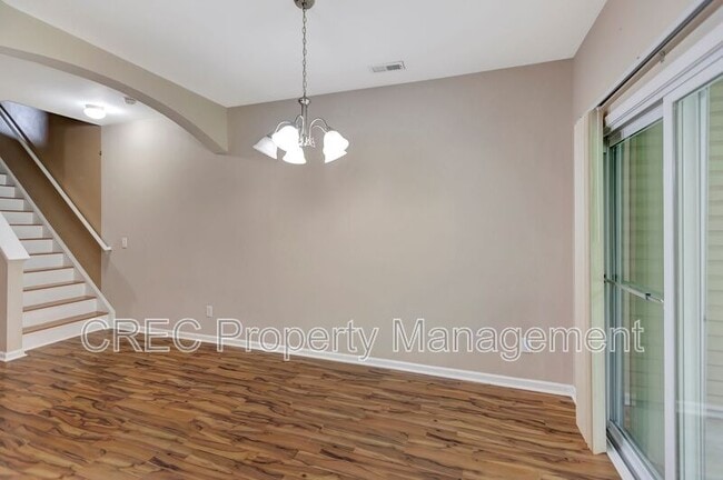 Building Photo - 232 S Lamplighter Ln