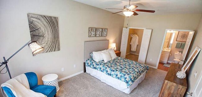 Building Photo - 1 bedroom in Conroe TX 77304