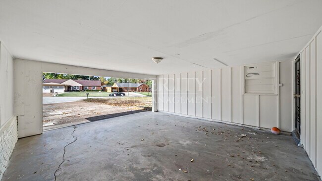 Building Photo - 3770 Wisteria Cove