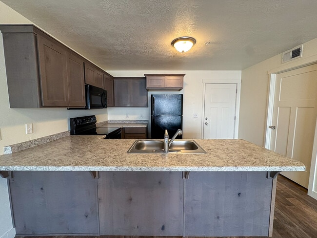 Building Photo - 531 S 850 E