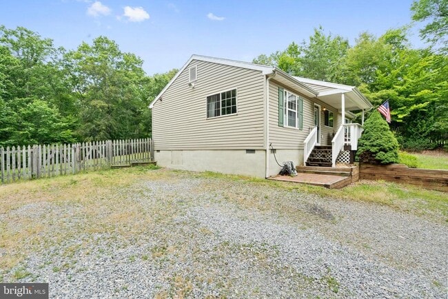 Building Photo - 556 Ramoth Church Rd