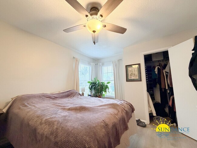 Building Photo - Freshly Painted 3BR Home in Yorktown at Willow Bend – Near Bases!