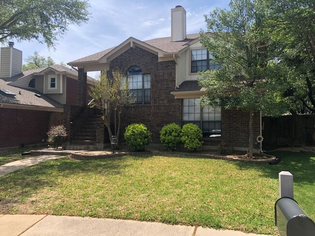 Building Photo - Amazing Location in Carrollton!!