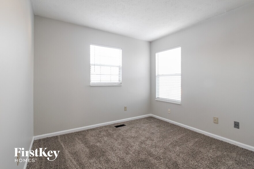 Building Photo - 6243 Glen Flint Ct