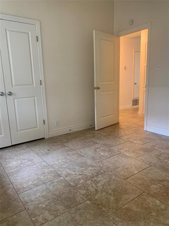 Building Photo - 2302 Mesquite Ln