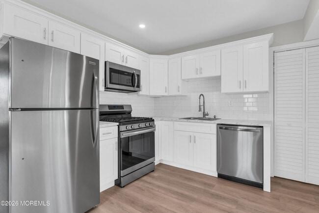 Building Photo - 117 Schooner Ave