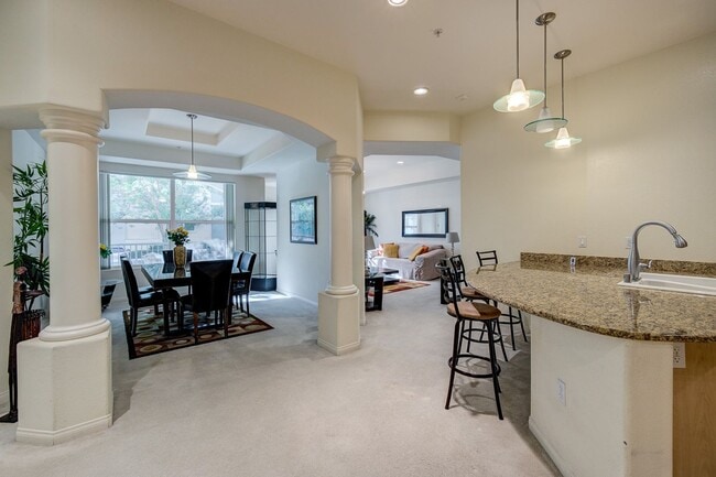 Building Photo - STUNNING 3 BEDROOM 2 FULL BATH FIRST FLOOR...
