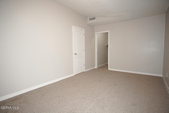 Building Photo - 1532 Century Plant Dr