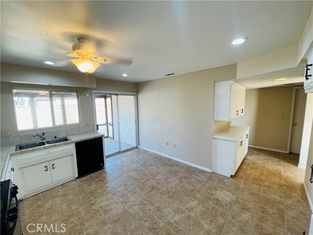 Building Photo - 678 Monterey Pl