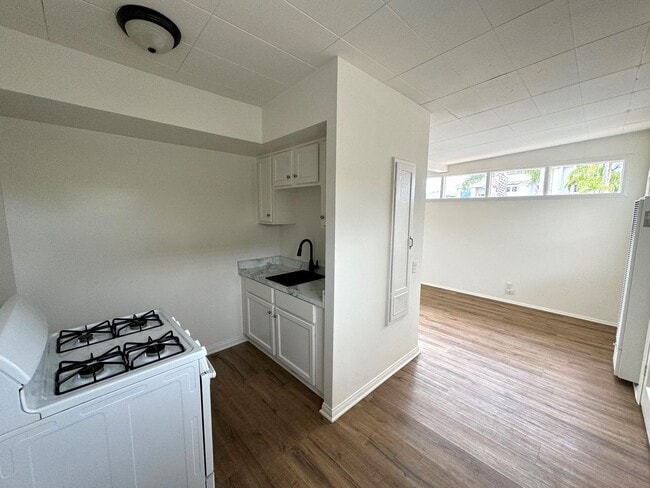 Building Photo - pierpont