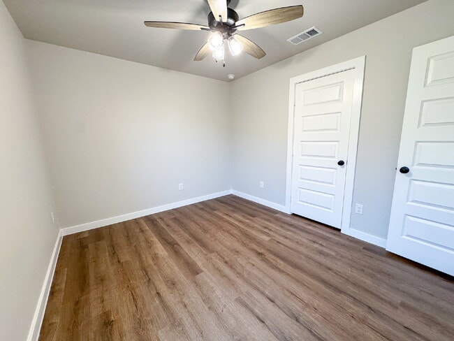 Building Photo - Brand-New, Move-In Ready!