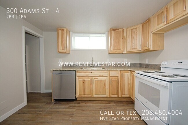 Building Photo - Beautiful 2 Bedroom 1 Bathroom Apartment i...