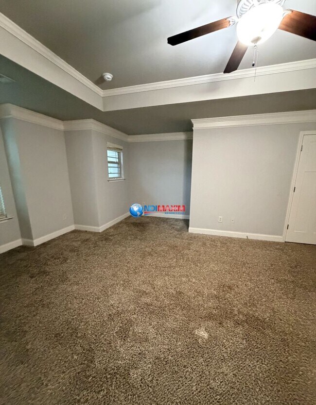 Building Photo - 4201 Towncastle Ln