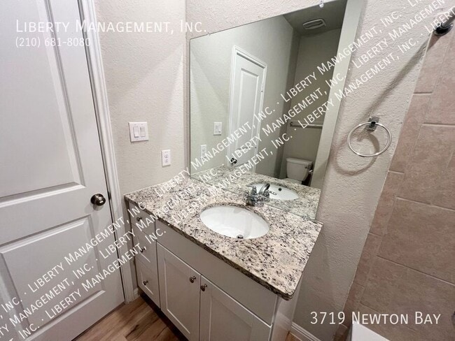 Building Photo - 3719 Newton Bay