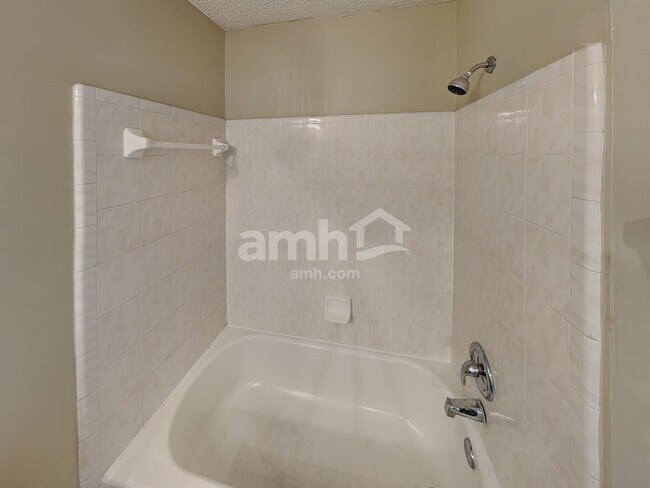 Building Photo - 6486 Hannah Stables Dr