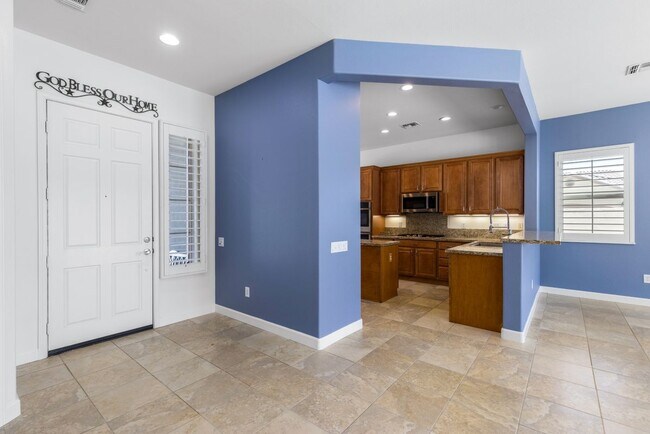 Building Photo - 40378 Corte San Carlos