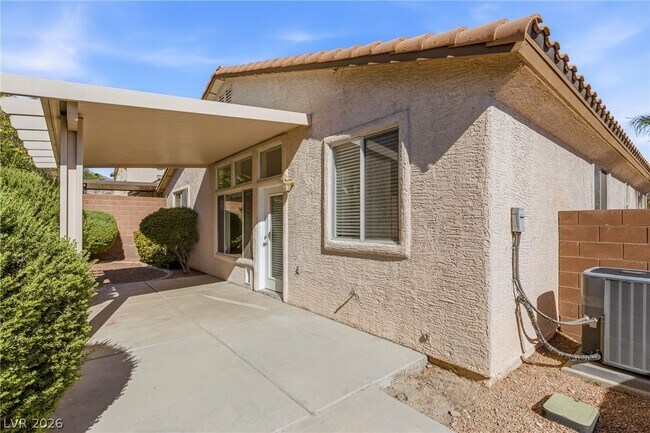 Building Photo - 10521 Angel Dreams Ave