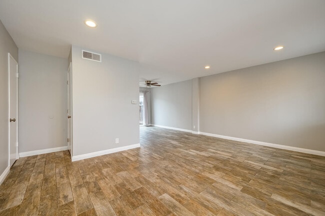 Building Photo - 9615 Adams Ave