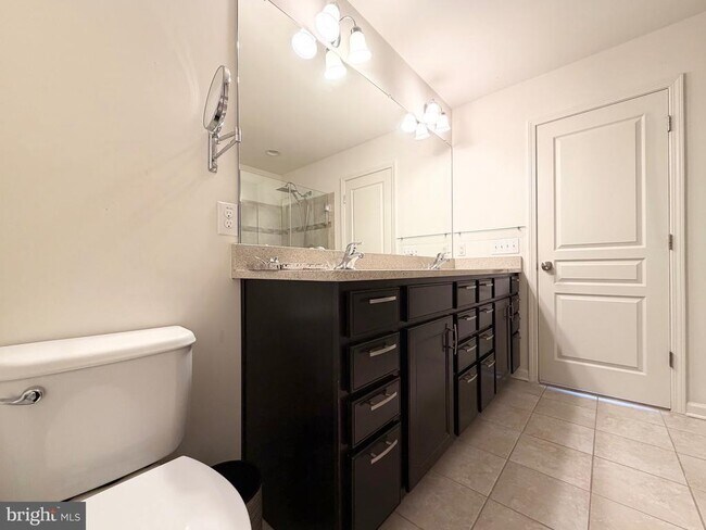 Building Photo - 308 Roarks Trail