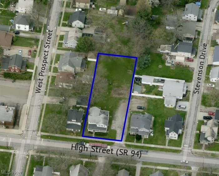 Building Photo - 258 High St