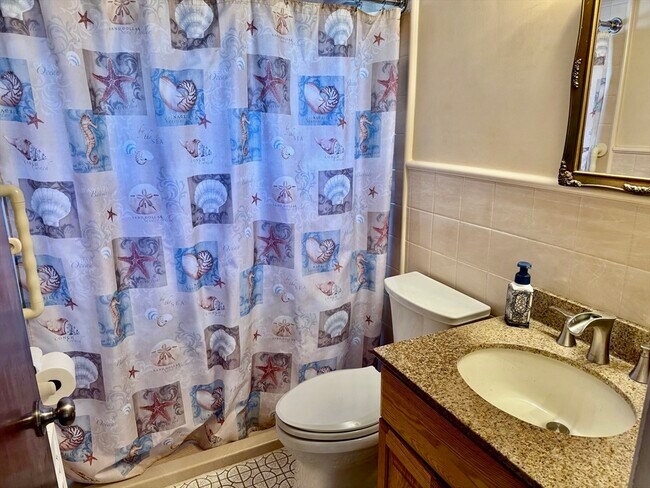 Building Photo - 56 Stafford Rd