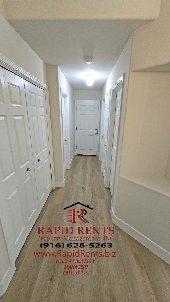 Building Photo - 8477 Ceonothus Ct