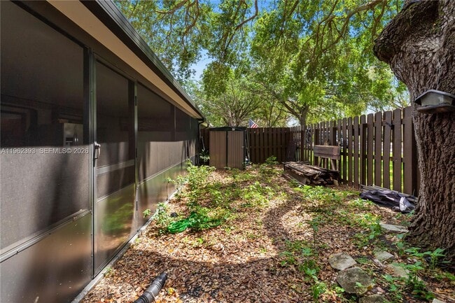 Building Photo - 9850 NW 15th Ct