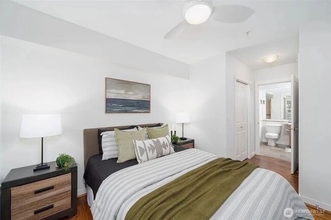 Building Photo - Seattle, WA 98107